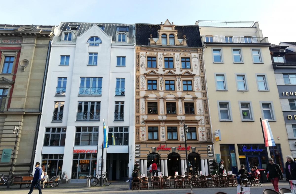 Констанц: німецьке місто з дивакуватими скульптурами на неосяжному Боденському озері 11 У центрі Констанца багато старих будівель / фото Марина Григоренко