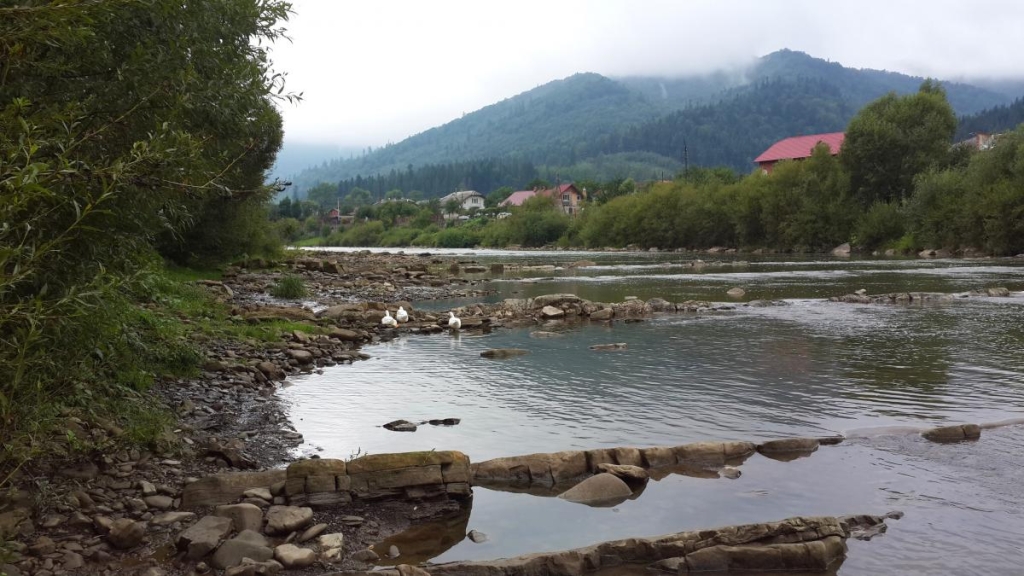 Сколе: затишок гір Затишне містечко Сколе в Карпатах - чудове місце для сімейного відпочинку у 2026 році.