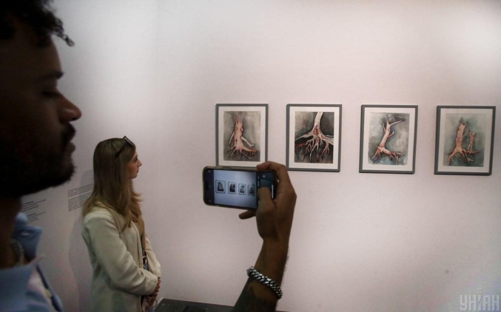 У PinchukArtCentre представили одразу шість нових виставок (фоторепортаж) 18 У PinchukArtCentre представили одразу шість нових виставок (фоторепортаж)