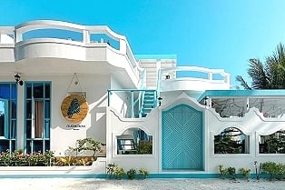 Снорклінг Фуліду Снорклінг на Фуліду: дайвінг з акулами та скатами, Мальдіви.