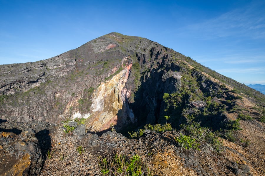 Карта маршруту Інеріє Вулкан Інеріє: детальна карта маршруту для сходження, Бажава, Флорес