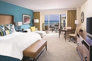 Природна краса Аруби Природний басейн в Арубі: ідеальне місце для купання після походу.