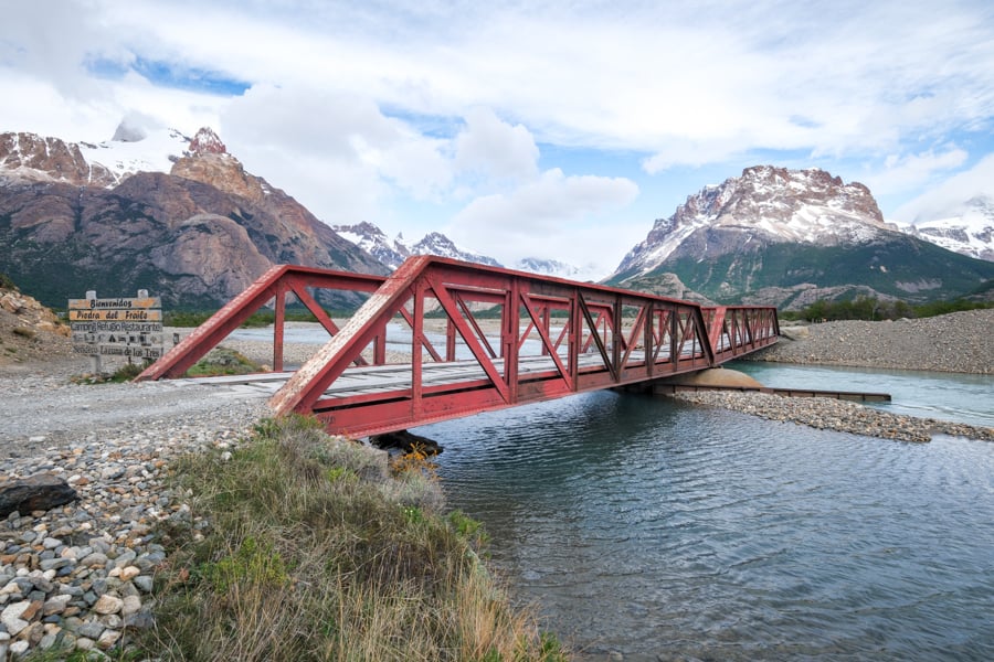 Уемуль: Льодовикова краса Льодовик Уемуль, Аргентина: мальовничий вид на льодовик з гори