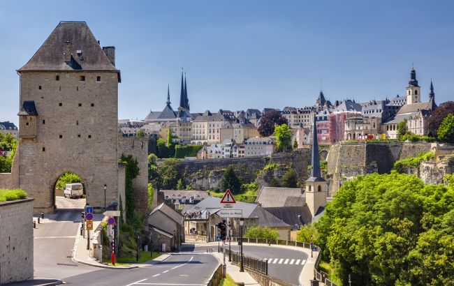 Безкоштовний транспорт, середньовічні замки та Нотр-Дам: неймовірні факти про Люксембург Безкоштовний транспорт, середньовічні замки та Нотр-Дам: неймовірні факти про Люксембург 1