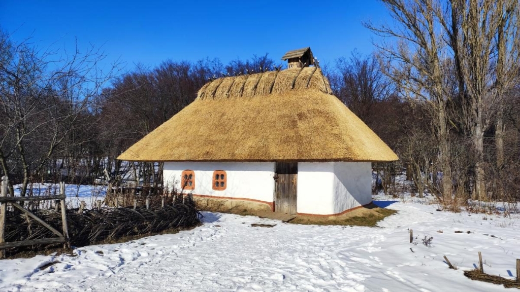 Це варто встигнути побачити: засніжений музей Пирогово у Києві (фоторепортаж, відео) 2 Це варто встигнути побачити: засніжений музей Пирогово у Києві (фоторепортаж, відео)