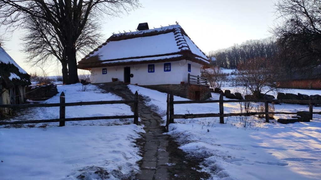Це варто встигнути побачити: засніжений музей Пирогово у Києві (фоторепортаж, відео) 19 Це варто встигнути побачити: засніжений музей Пирогово у Києві (фоторепортаж, відео)