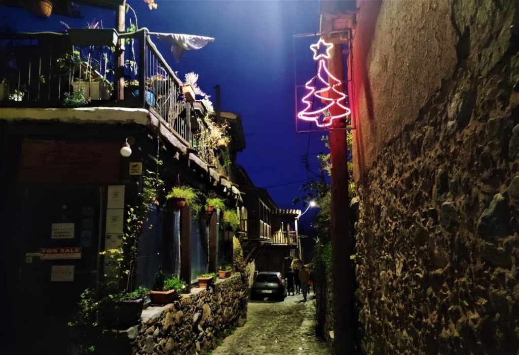 Чим дивує Кіпр взимку: різдвяні селища, прогулянки без палючого сонця і релакс в СПА 26 Чим дивує Кіпр взимку: різдвяні селища, прогулянки без палючого сонця і релакс в СПА