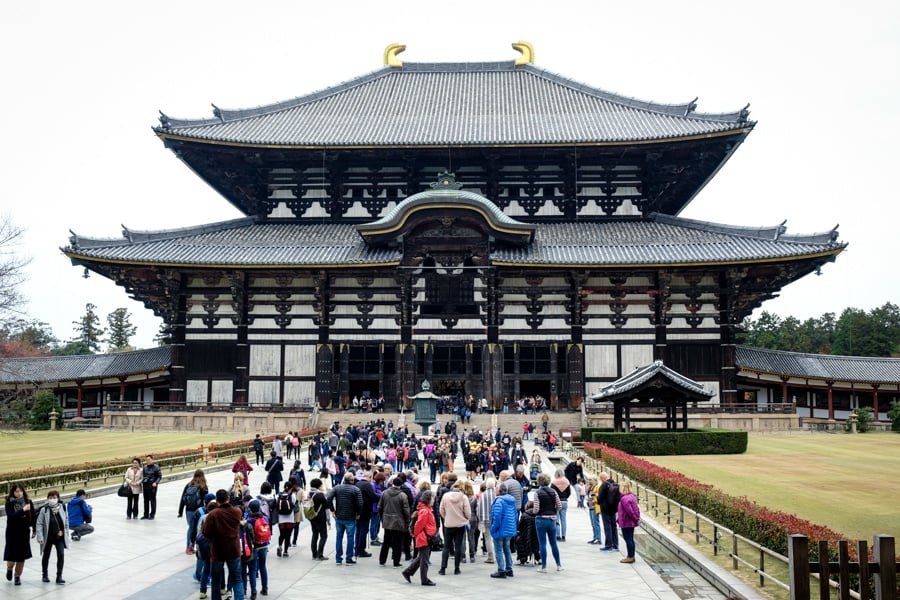 13 Best Traditional Shrines & Temples To Visit In Japan 13 найкращих традиційних святилищ та храмів для відвідування в Японії 1