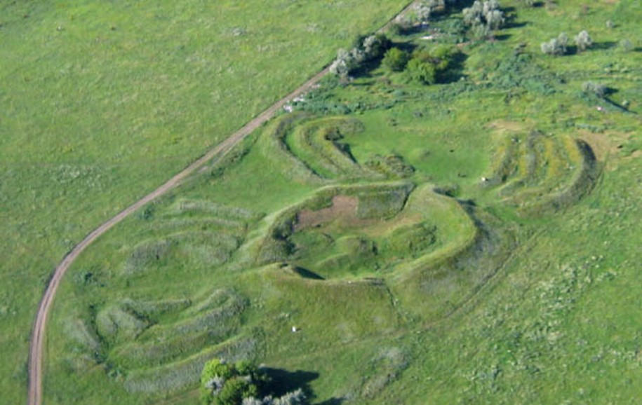 Де молилися наші предки до християнства: найдавніші святині України, які можна відвідати Де молилися наші предки до християнства: найдавніші святині України, які можна відвідати 6