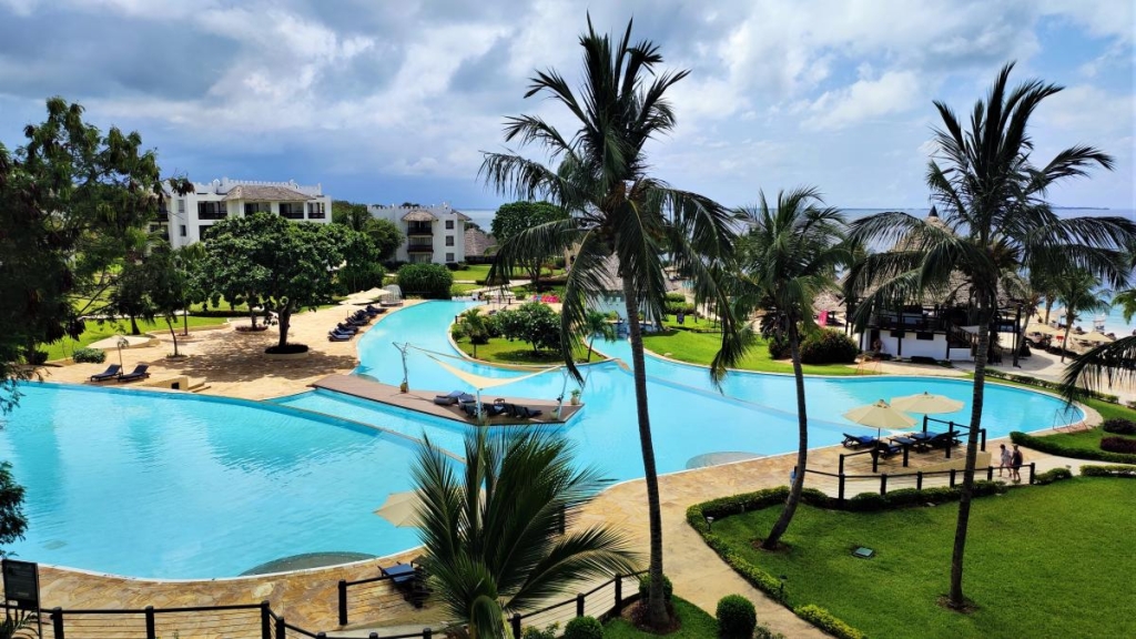 Досліджуючи Занзібар, частина 1: острів щасливих людей та вічного літа 19 Готель The Royal Zanzibar Beach Resort може вмістити близько 200 гостей / фото Марина Григоренко