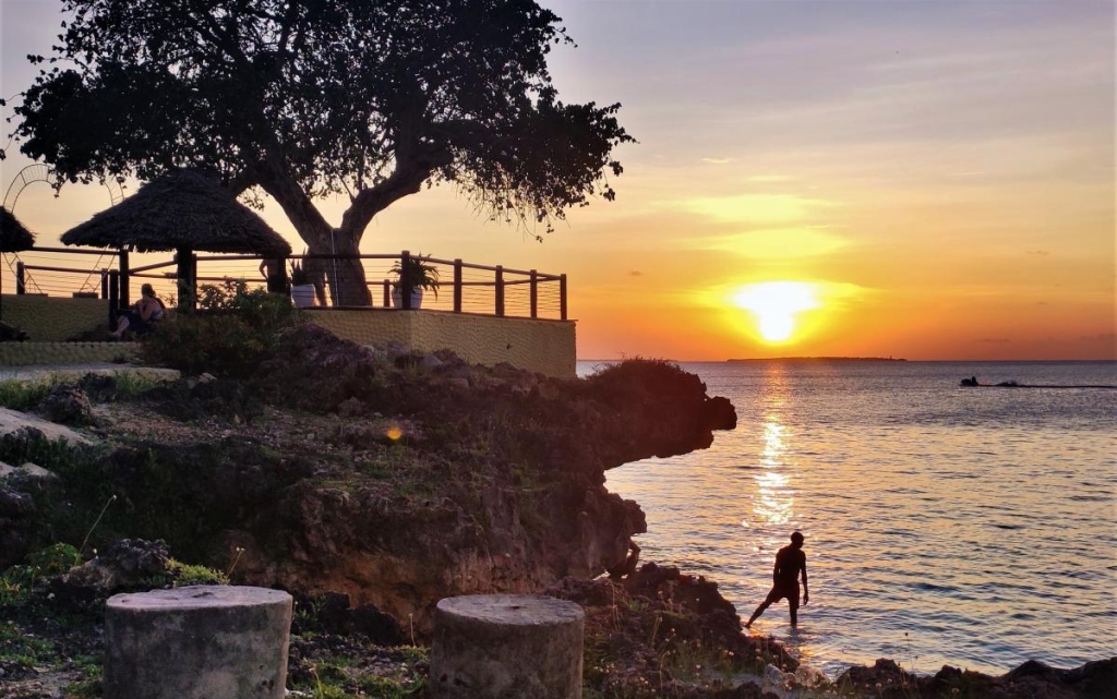 Досліджуючи Занзібар, частина 1: острів щасливих людей та вічного літа 1 Занзібар – це про неймовірну атмосферу розслабленості / фото Марина Григоренко