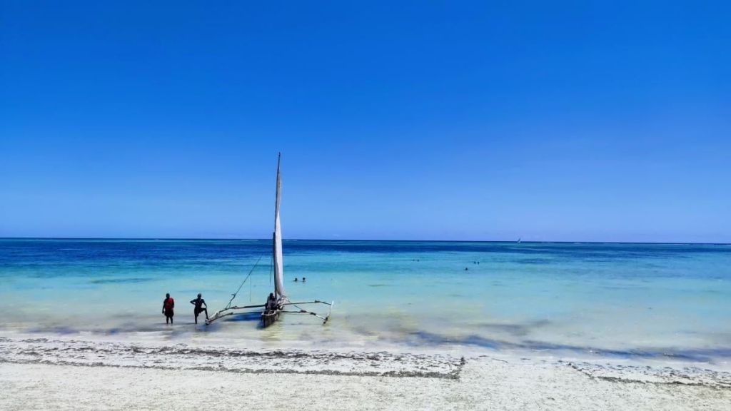 Досліджуючи Занзібар, частина 1: острів щасливих людей та вічного літа 8 Літо на Занзібарі круглий рік / фото Марина Григоренко