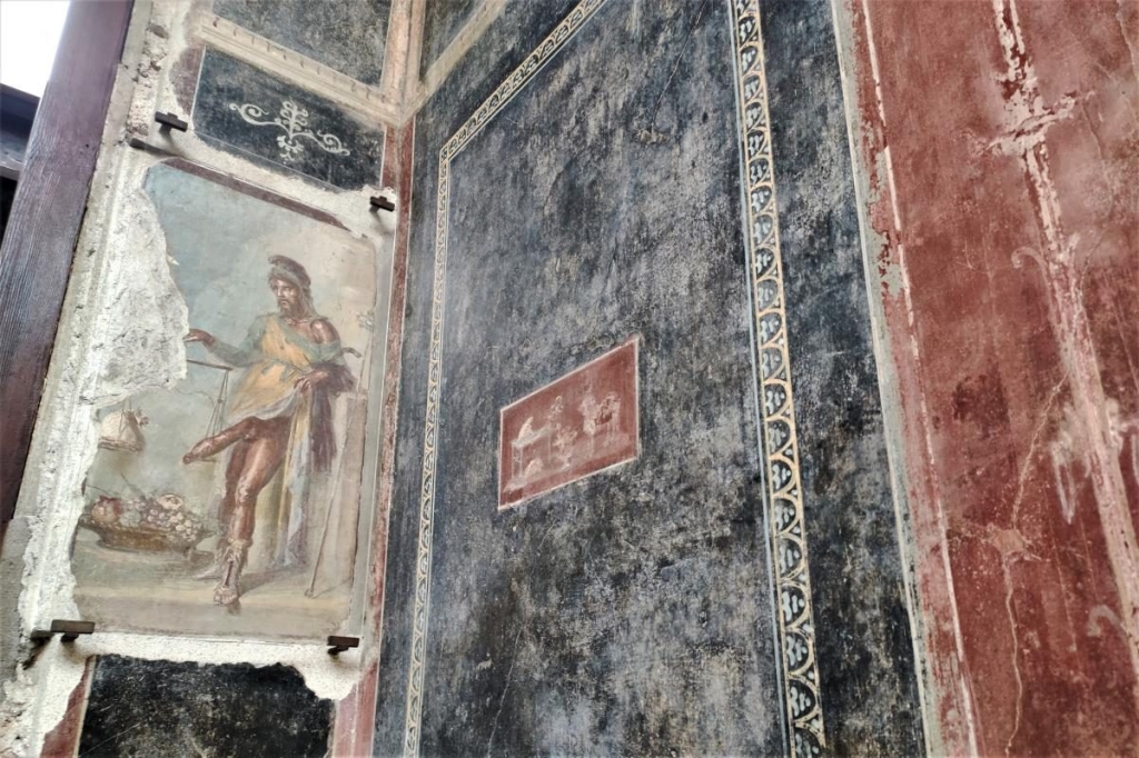 Скарби Помпей чекають Археологічний парк Помпеї: самостійна екскурсія, фрески та історія міста