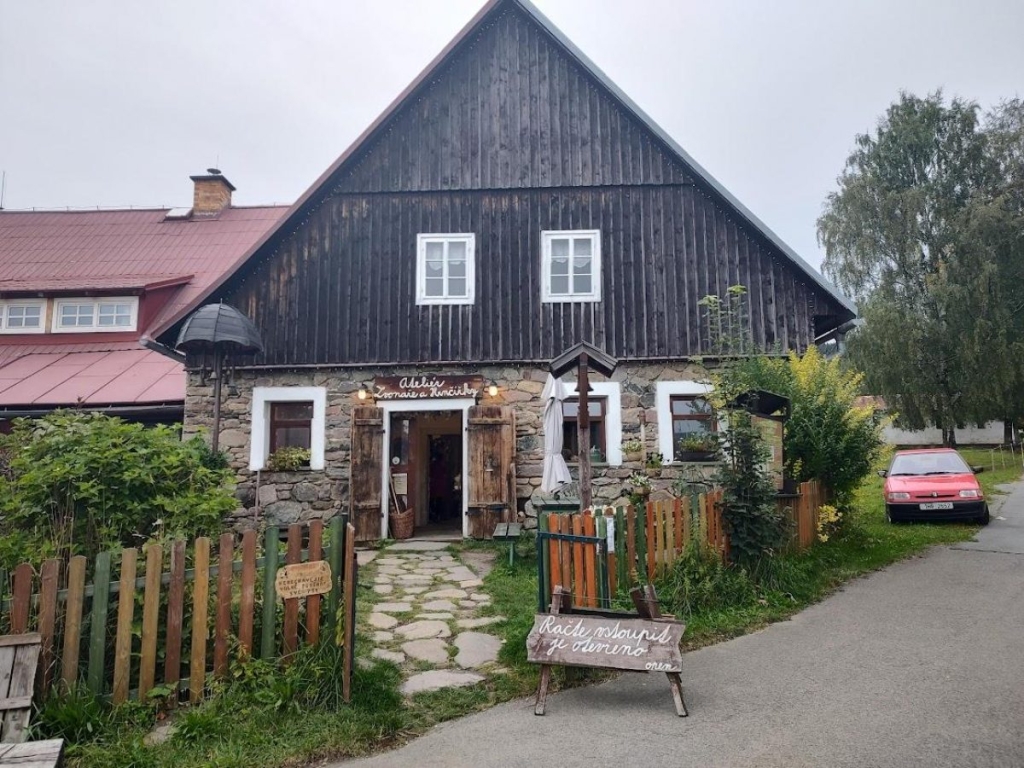 Гірська Чехія: де українцям відпочити від реалій війни і відчути себе як вдома 4 Гірська Чехія: де українцям відпочити від реалій війни і відчути себе як вдома