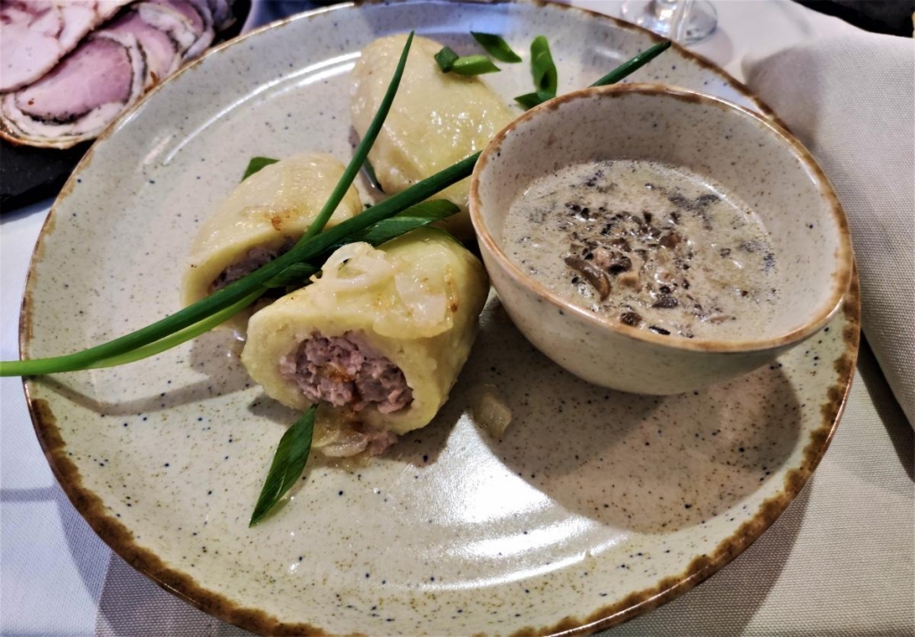 Гори, релакс і дерев'яні церкви: чим дивує український курорт Східниця 87 Гори, релакс і дерев'яні церкви: чим дивує український курорт Східниця