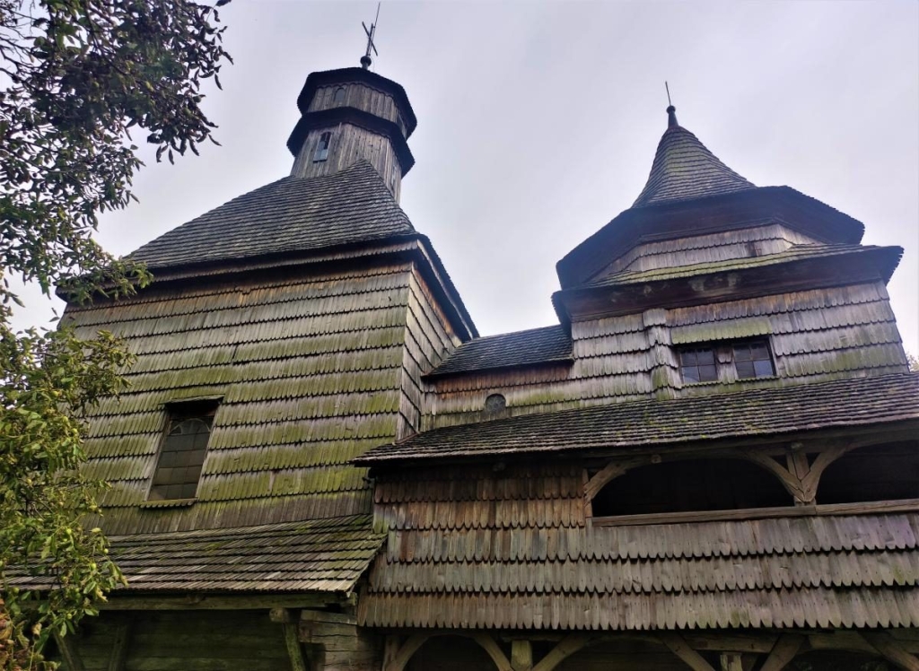 Гори, релакс і дерев'яні церкви: чим дивує український курорт Східниця 62 Гори, релакс і дерев'яні церкви: чим дивує український курорт Східниця