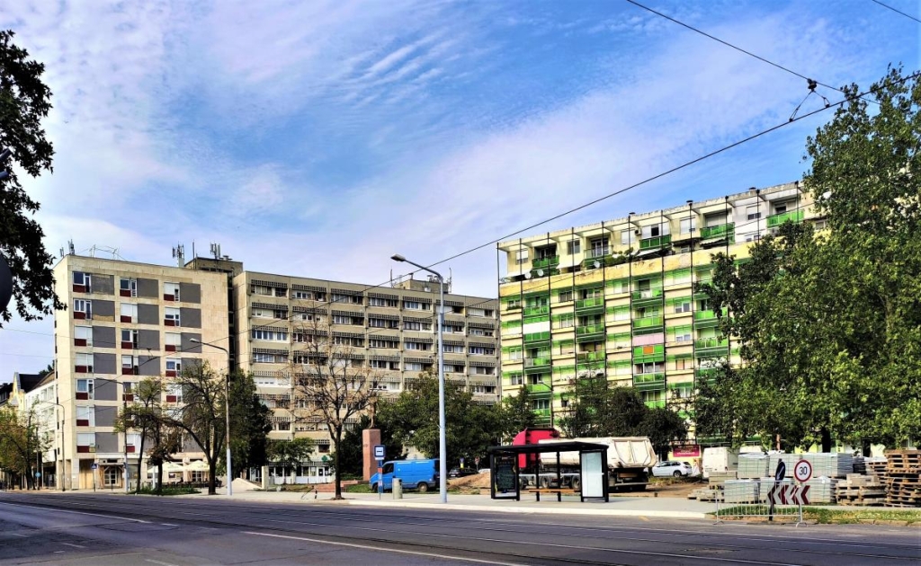 Дебрецен: враження від вокзалу Вигляд біля вокзалу Дебрецена, Угорщина, зручний для пересадки аеропорт