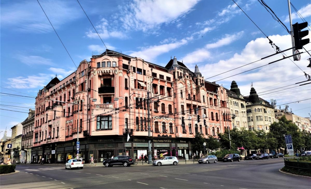 Аеропорт Дебрецен Аеропорт Дебрецена, Угорщина: невеликий, але важливий авіаційний вузол країни.