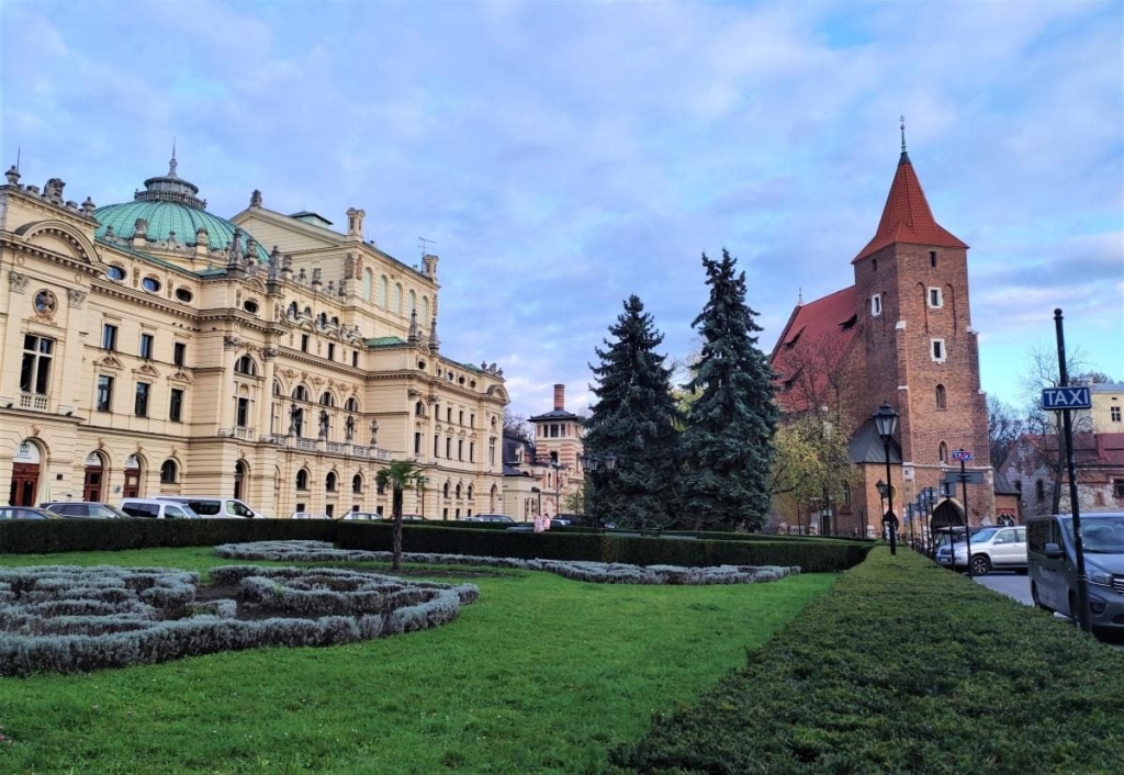 Краків як авіаційні ворота для українців: зручність плюс краса 54 Краків як авіаційні ворота для українців: зручність плюс краса