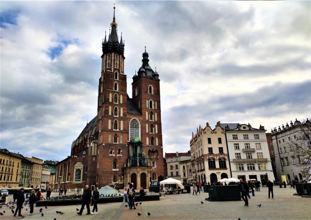 Краків як авіаційні ворота для українців: зручність плюс краса 42 Краків як авіаційні ворота для українців: зручність плюс краса