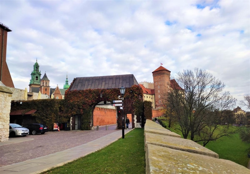 Краків як авіаційні ворота для українців: зручність плюс краса 15 Краків як авіаційні ворота для українців: зручність плюс краса