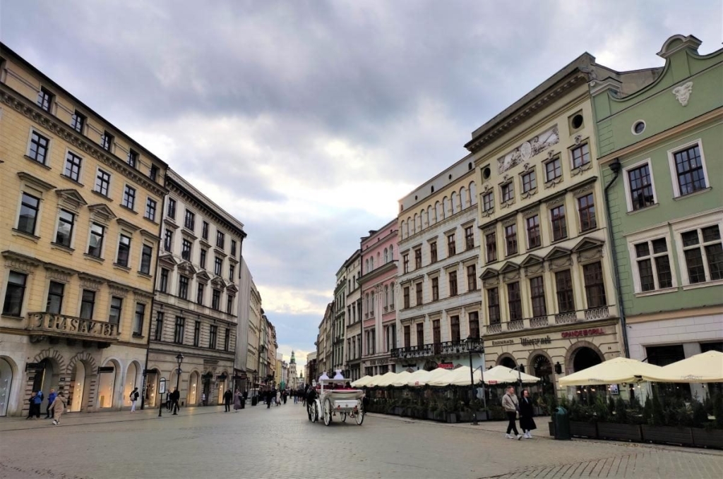 Краків як авіаційні ворота для українців: зручність плюс краса 53 Краків як авіаційні ворота для українців: зручність плюс краса