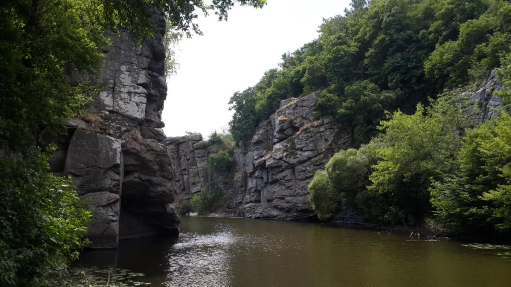 Мальовничі каньйони України: п'ять ідей для осінніх подорожей на природу 1 Краєвид на Буцький каньйон / Марина Григоренко