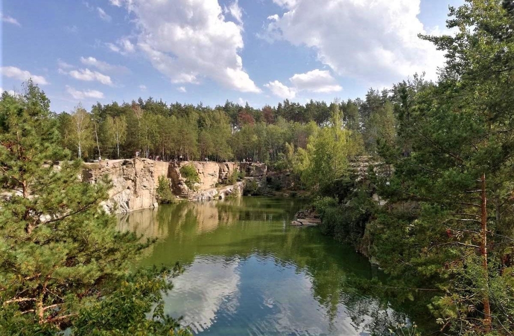 Мальовничі каньйони України: п'ять ідей для осінніх подорожей на природу 4 Коростишівський каньйон на Житомирщині / фото Марина Григоренко