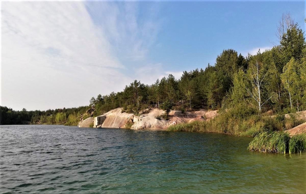 Мальовничі каньйони України: п'ять ідей для осінніх подорожей на природу 5 Коростишівський кар'єр / фото Марина Григоренко