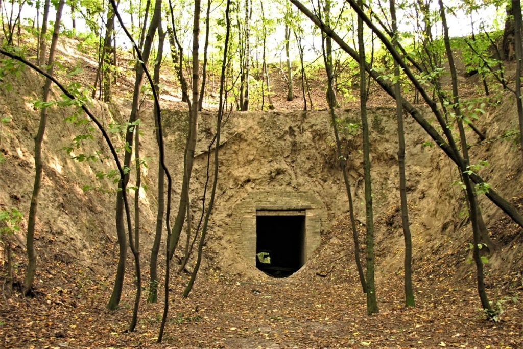 Лиса гора, Київ Фортифікації на Лисій горі в Києві: містична локація для святкування Геловіну 2026