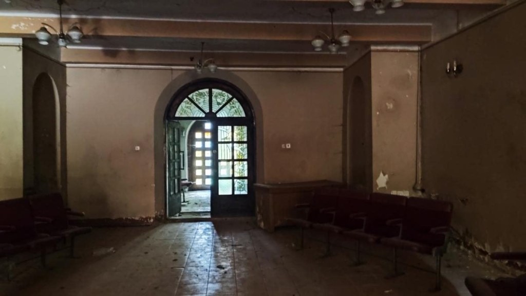 На Львівщині розвалюється закинутий костел, який так і не був освячений (фото, відео) 5 На Львівщині розвалюється закинутий костел, який так і не був освячений (фото, відео)