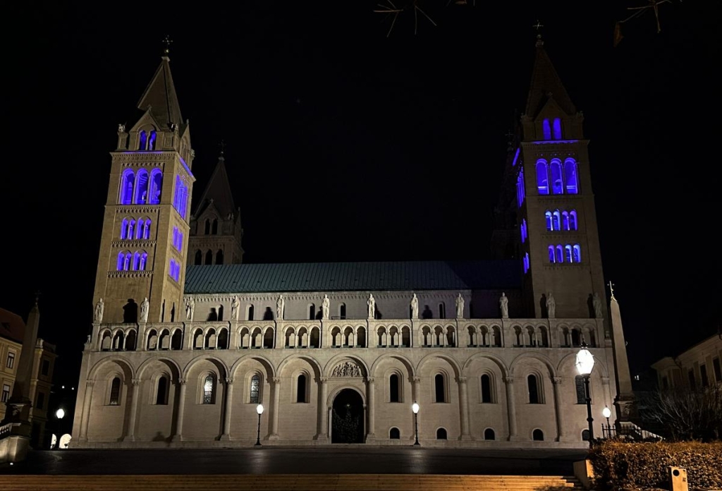 На перехресті культур: чим славиться угорське місто Печ на кордоні з Хорватією 7 Кафедральний собор Печа / фото Наталії Петерварі