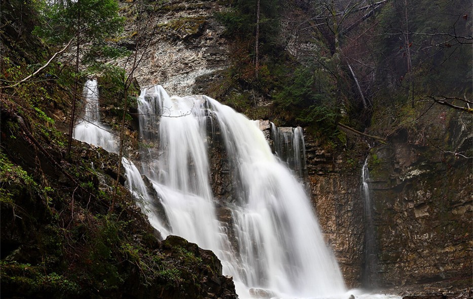 Найкрасивіші водоспади Карпат, які варто побачити власними очима Найкрасивіші водоспади Карпат, які варто побачити власними очима 2
