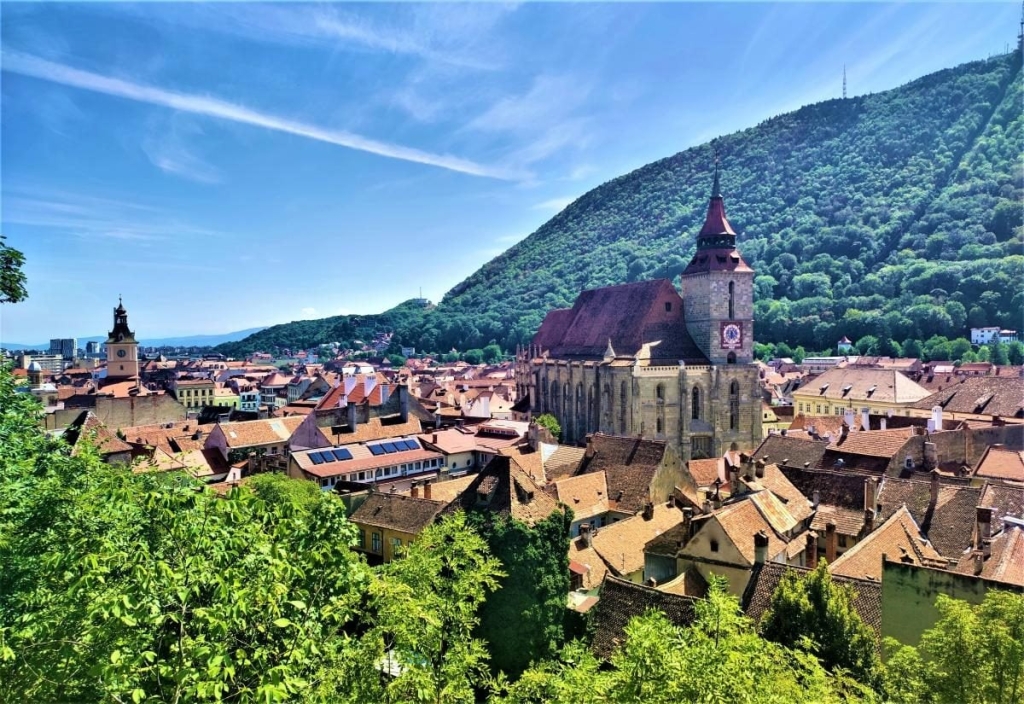 Не тільки замок Дракули: чим туристів приваблює трансільванське місто Брашов 33 Не тільки замок Дракули: чим туристів приваблює трансільванське місто Брашов
