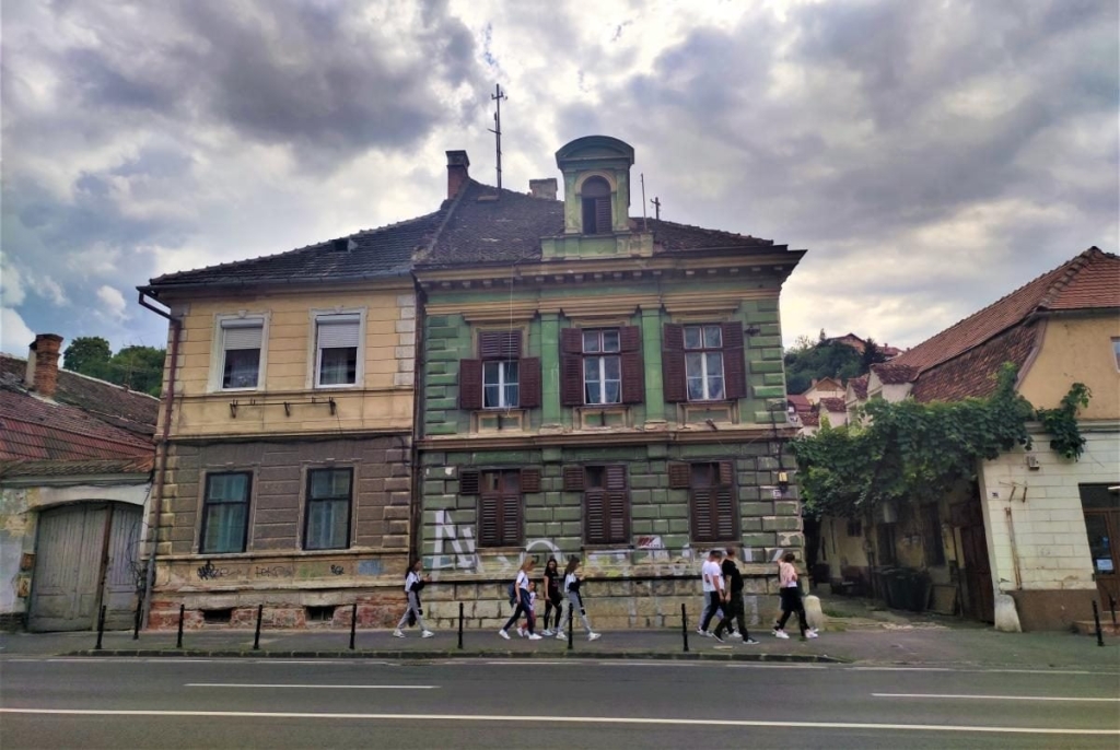 Не тільки замок Дракули: чим туристів приваблює трансільванське місто Брашов 25 Не тільки замок Дракули: чим туристів приваблює трансільванське місто Брашов