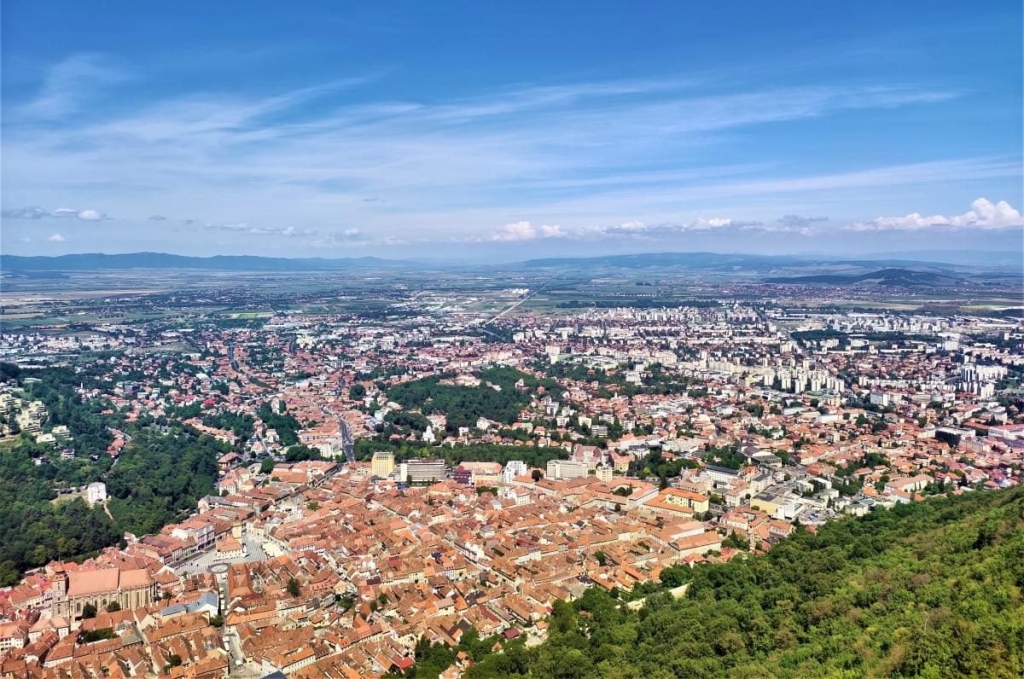Не тільки замок Дракули: чим туристів приваблює трансільванське місто Брашов 42 Не тільки замок Дракули: чим туристів приваблює трансільванське місто Брашов