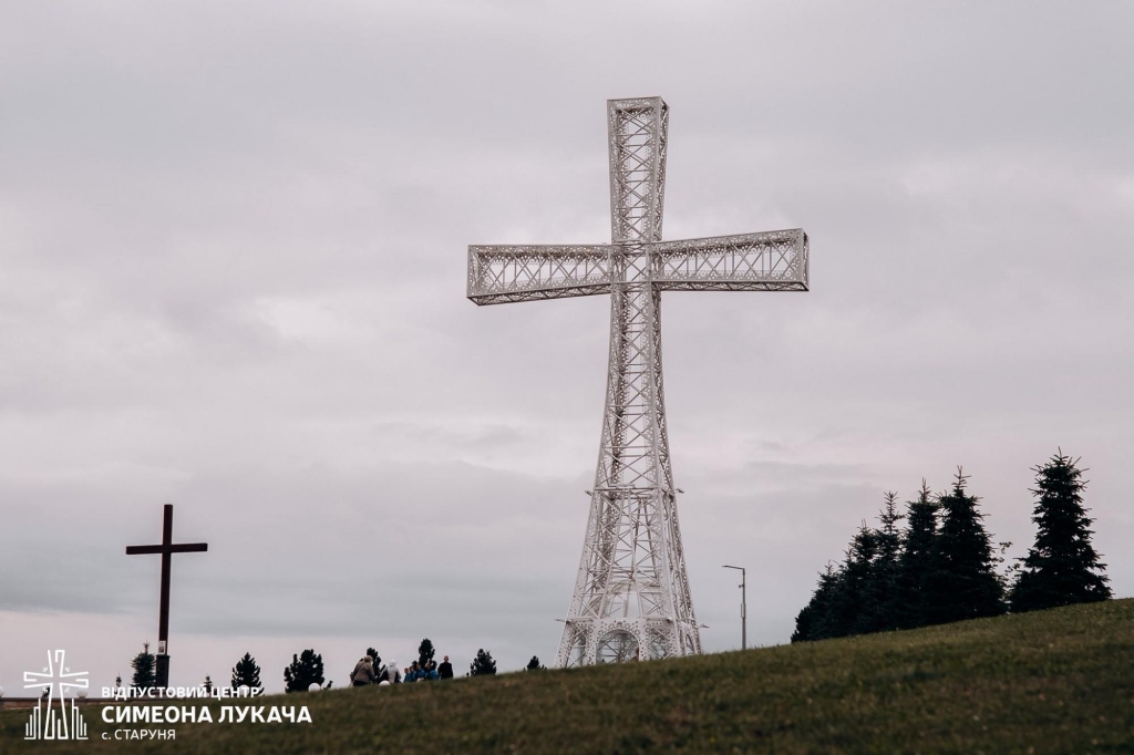 Неймовірної краси паломницькій центр в Україні з підземною базилікою: вражає навіть досвідчених туристів Неймовірної краси паломницькій центр в Україні з підземною базилікою: вражає навіть досвідчених туристів 3