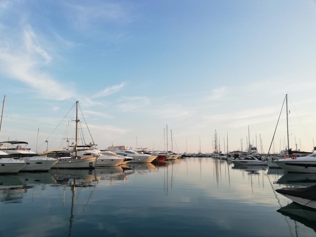 Оксамитовий сезон в Україні Vs за кордоном: куди краще вирушити на море восени 8 У країнах Середземномор'я вельми недорогі морепродукти / фото Марина Григоренко