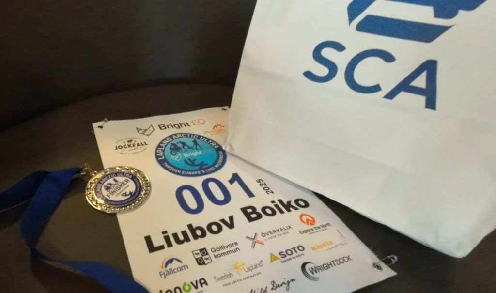 Подорож до Арктики: дістатися полярного кола, побачити північне сяйво і пробігти крижаний марафон 6 Любов стала першою українкою, що взяла участь у Lapland Arctic Ultra / фото Facebook-сторінка Любові Бойко