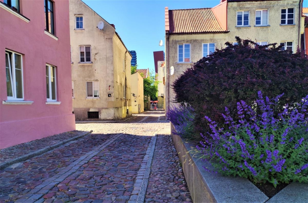 Історичні вулички Ще одна чарівна вуличка з історичними будинками у центрі Клайпеди