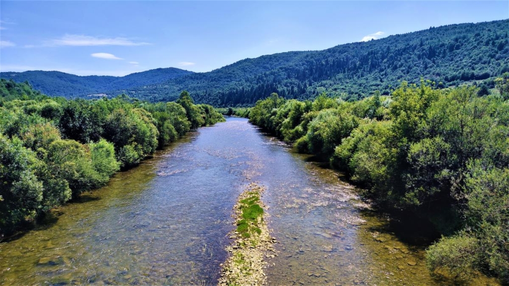 Похід зі Східниці до Урича: легше пройти ніж доїхати 22 Річка Стрий на Львівщині / фото Марина Григоренко