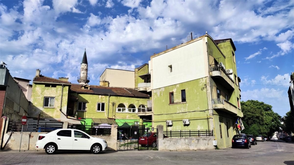 Приємна несподіванка: чому українцям варто звернути увагу на чорноморські пляжі Румунії 20 Приємна несподіванка: чому українцям варто звернути увагу на чорноморські пляжі Румунії