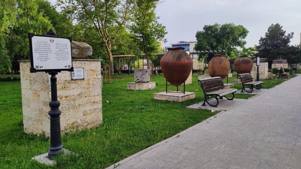 Приємна несподіванка: чому українцям варто звернути увагу на чорноморські пляжі Румунії 35 Приємна несподіванка: чому українцям варто звернути увагу на чорноморські пляжі Румунії