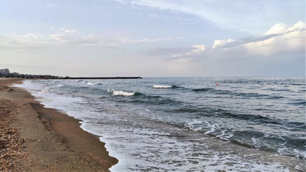 Приємна несподіванка: чому українцям варто звернути увагу на чорноморські пляжі Румунії 11 Приємна несподіванка: чому українцям варто звернути увагу на чорноморські пляжі Румунії