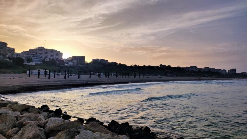 Приємна несподіванка: чому українцям варто звернути увагу на чорноморські пляжі Румунії 12 Приємна несподіванка: чому українцям варто звернути увагу на чорноморські пляжі Румунії