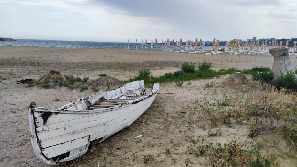 Приємна несподіванка: чому українцям варто звернути увагу на чорноморські пляжі Румунії 9 Приємна несподіванка: чому українцям варто звернути увагу на чорноморські пляжі Румунії