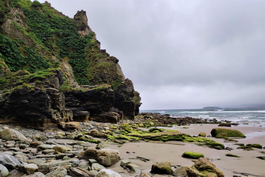 Скелі Cathedral Rocks Скелі Cathedral Rocks на пляжі Кіл, оточені природою, чудовий для природного туризму у 2026 році