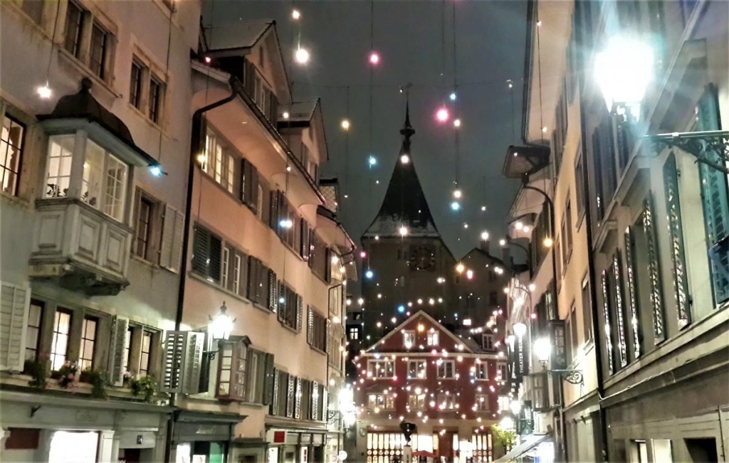 Уїк-енд в Цюріху: заглянути в одне з найдорожчих міст світу і не розоритися 49 Цюріх на Різдво / фото Марина Григоренко