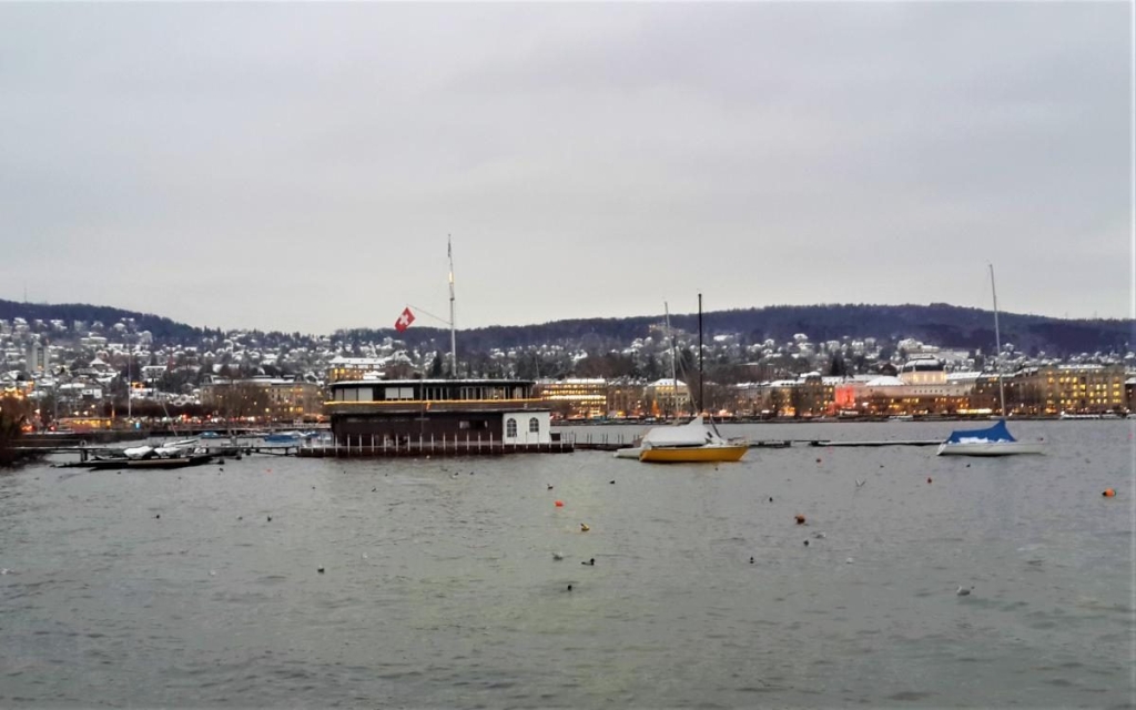 Уїк-енд в Цюріху: заглянути в одне з найдорожчих міст світу і не розоритися 1 Уїк-енд в Цюріху: заглянути в одне з найдорожчих міст світу і не розоритися