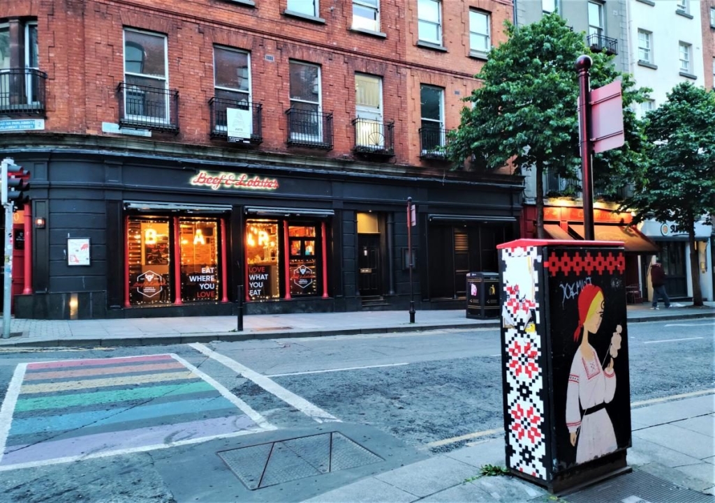 Від нічних вогнів Темпл-бару до "полювання" на оленів: чим вражає ірландський Дублін 18 Від нічних вогнів Темпл-бару до "полювання" на оленів: чим вражає ірландський Дублін